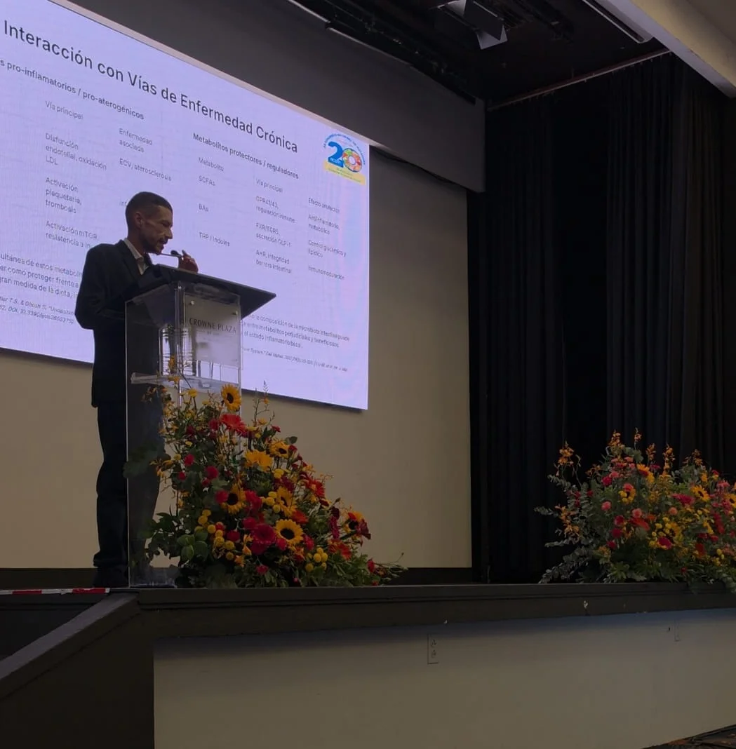 Dr. Daniel Zúñiga durante su participación en el IBC University of Oxford World Congress 2026