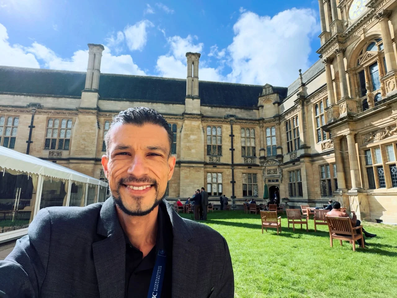 Dr. Daniel Zúñiga en la Universidad de Oxford durante el IBC World Congress 2026